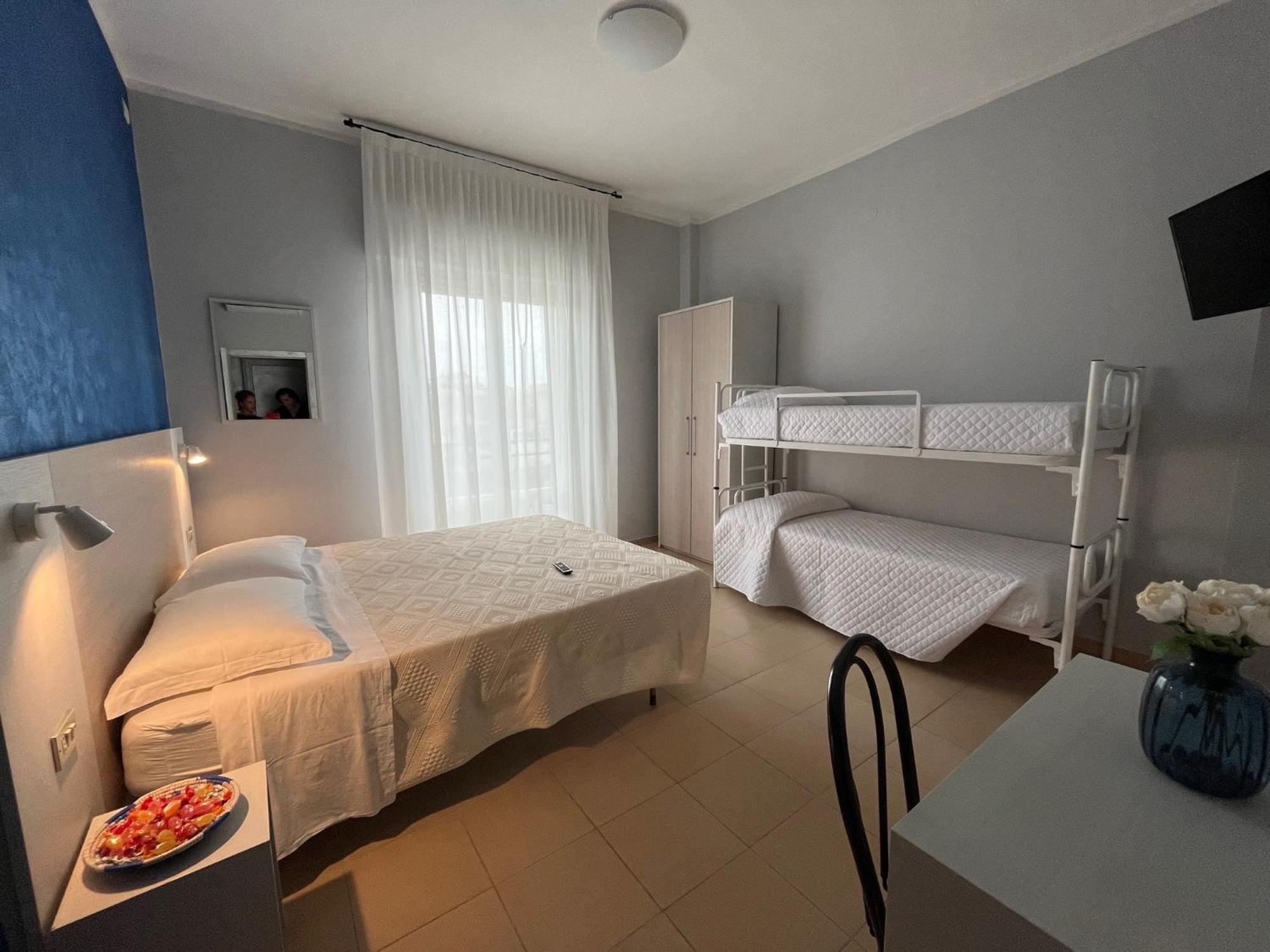 Hotel Le Ali Rimini Exterior foto